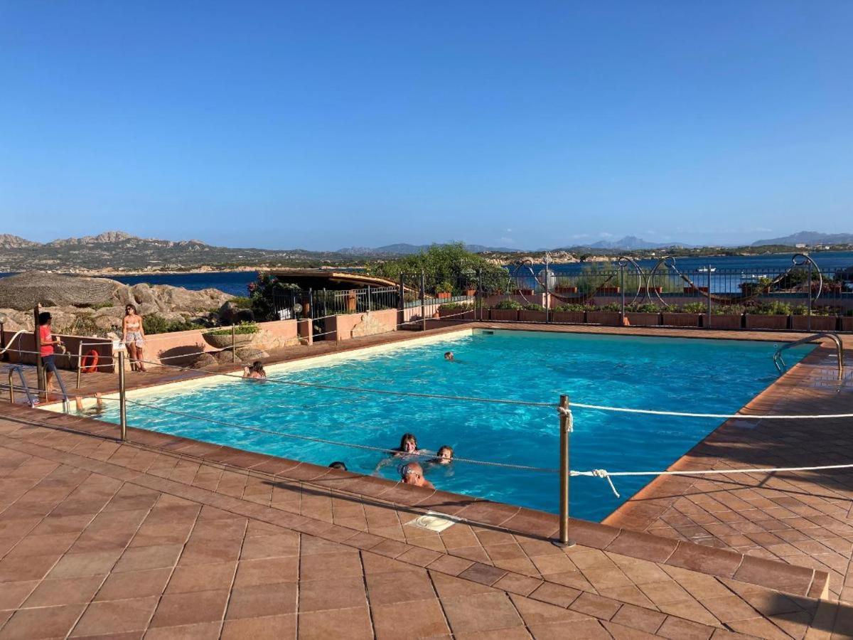 Villa Casa Mughetto R5055 Seafront, Private Sea Access, Swimming Pool La Maddalena  Exterior foto